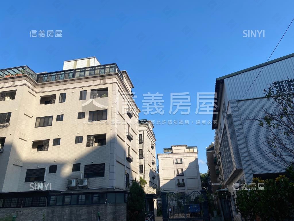 凰悅社區外觀及周邊環境