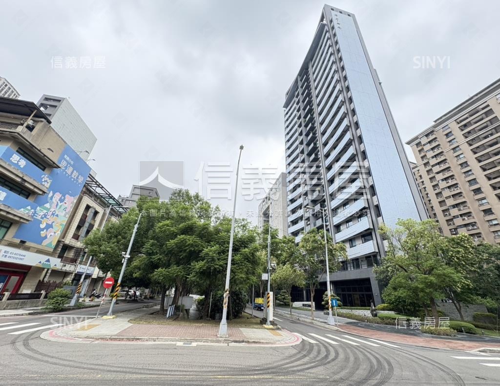 坤山安境社區外觀及周邊環境