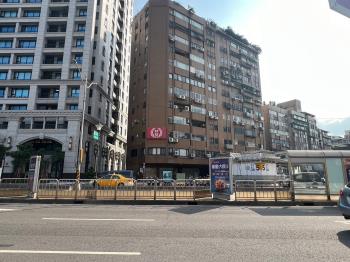 桂冠大廈