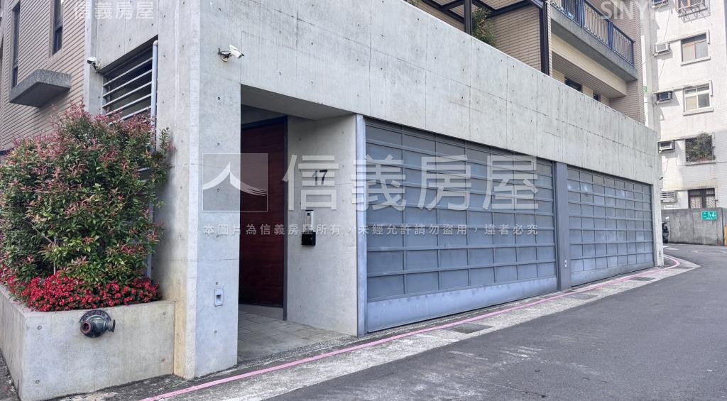 綠波廊二期社區外觀及周邊環境