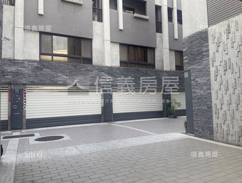 啟隆緣社區外觀及周邊環境