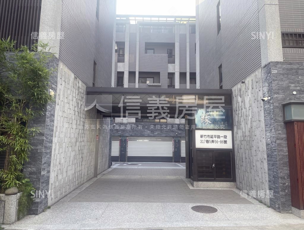 啟隆緣社區外觀及周邊環境