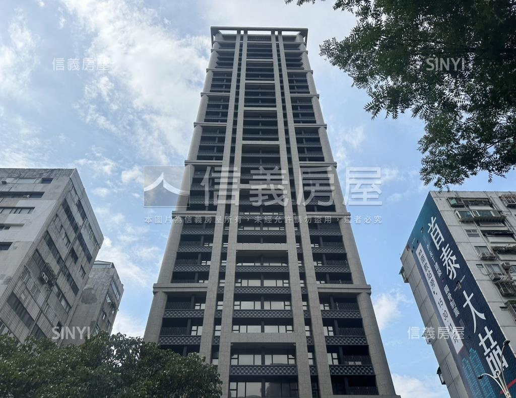 首泰信義社區外觀及周邊環境