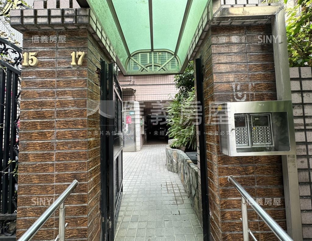 竹林名盧社區外觀及周邊環境