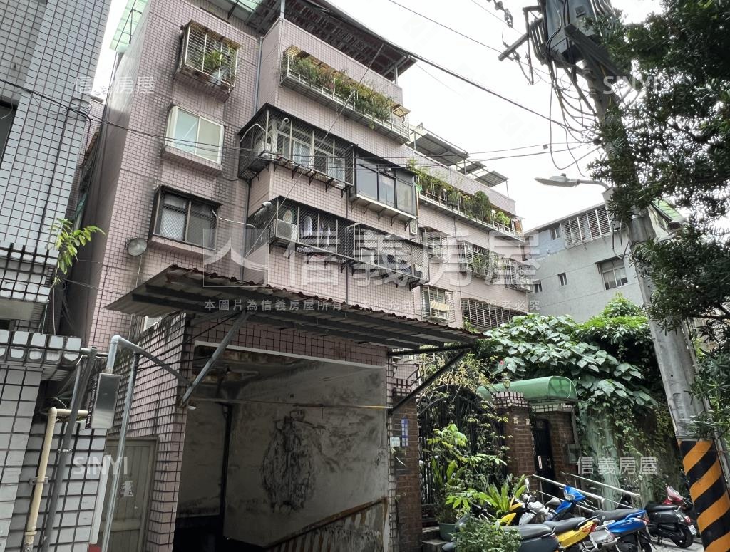 竹林名盧社區外觀及周邊環境