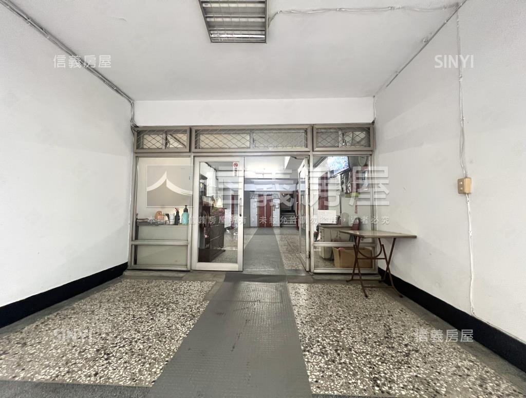 慈雲大廈社區外觀及周邊環境