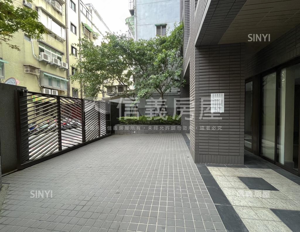 圓山花賞社區外觀及周邊環境