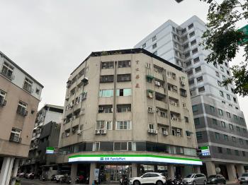 育仁華廈