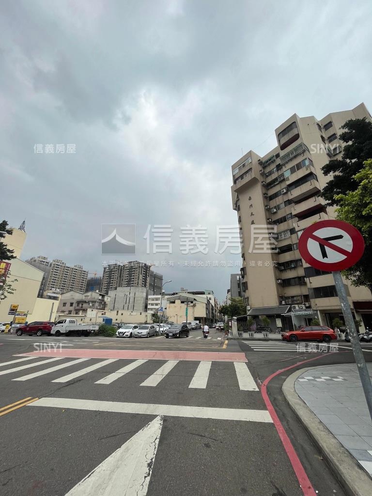 豪門大廈社區外觀及周邊環境