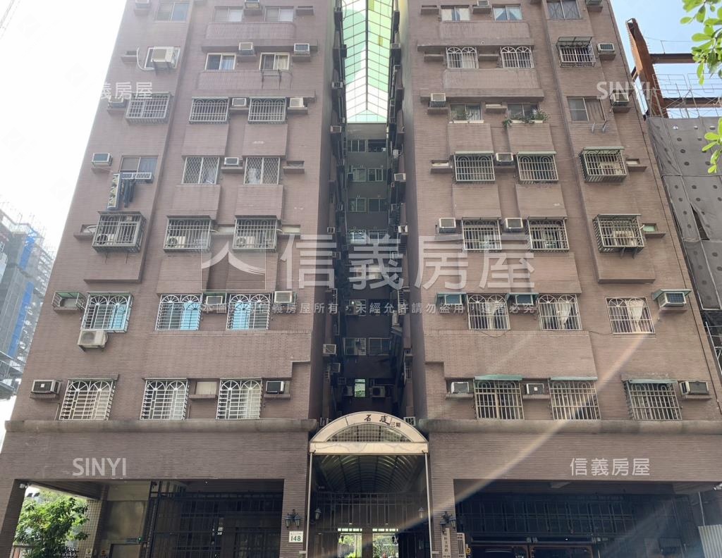 懷石庭三期社區外觀及周邊環境