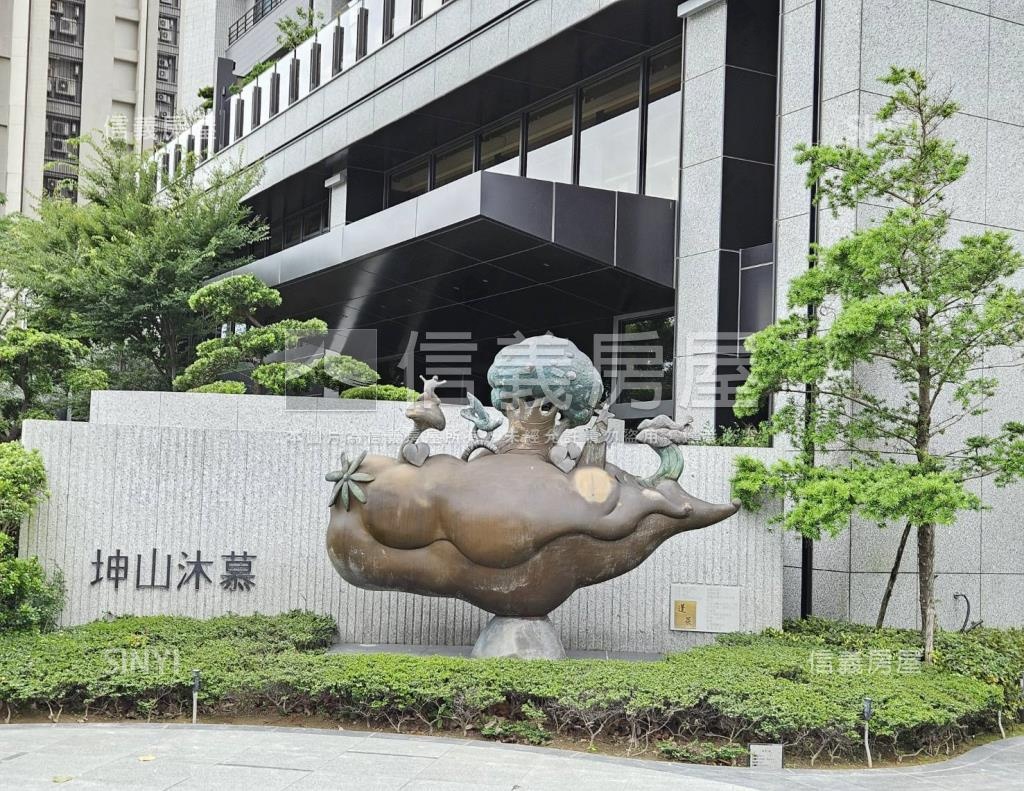 坤山沐慕社區外觀及周邊環境