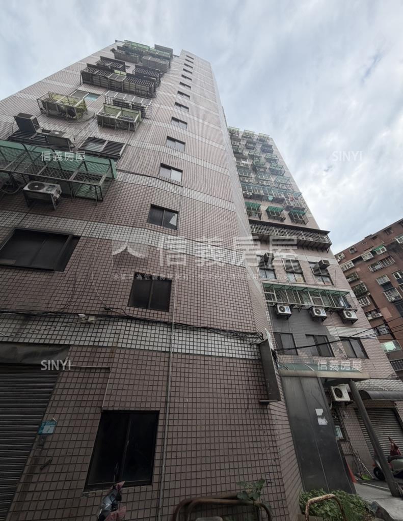 日順府前大廈社區外觀及周邊環境