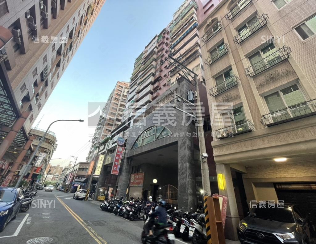 玉璽江山社區外觀及周邊環境