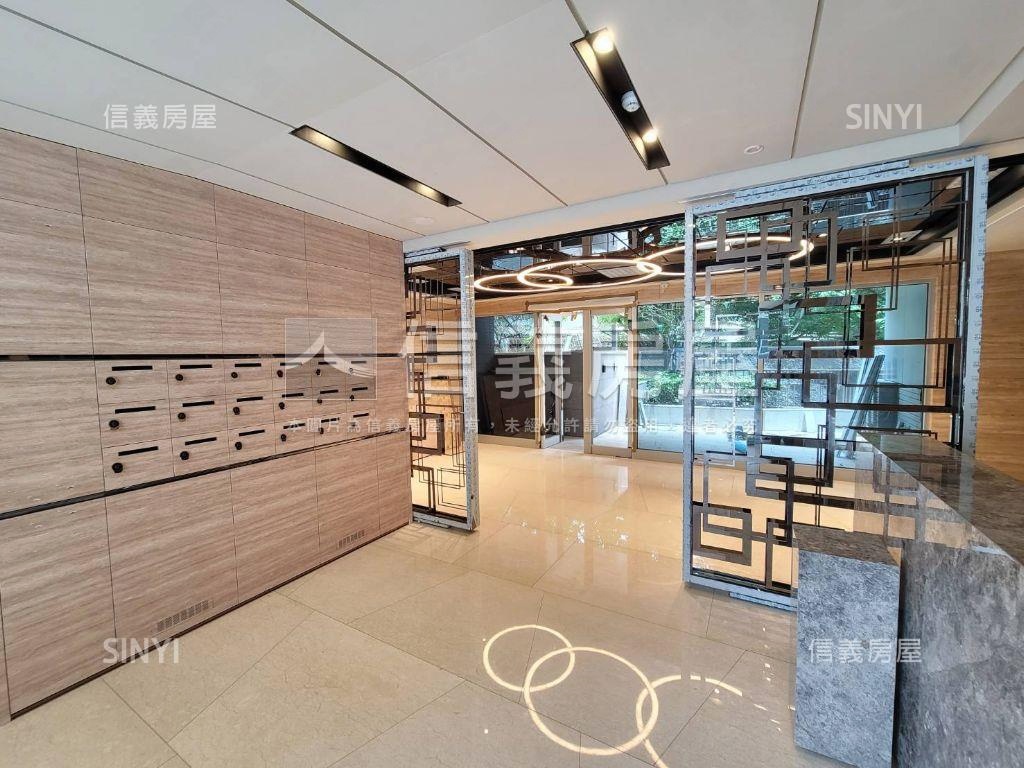 台大龍門-藏閱社區外觀及周邊環境