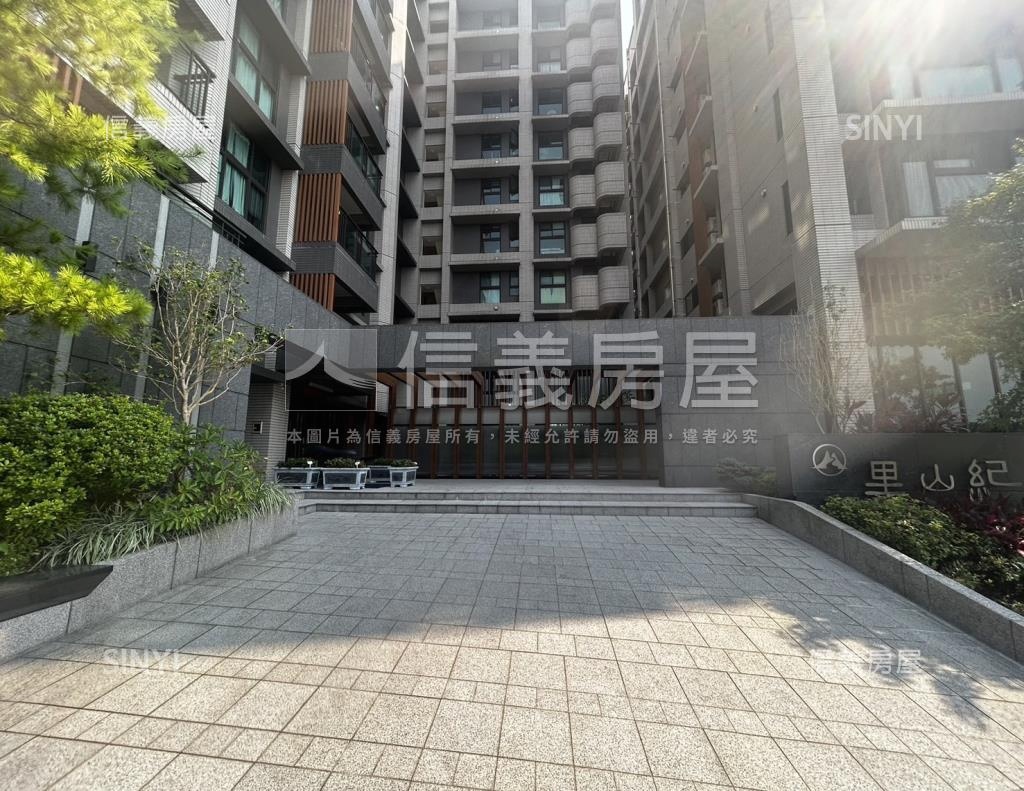 里山紀社區外觀及周邊環境