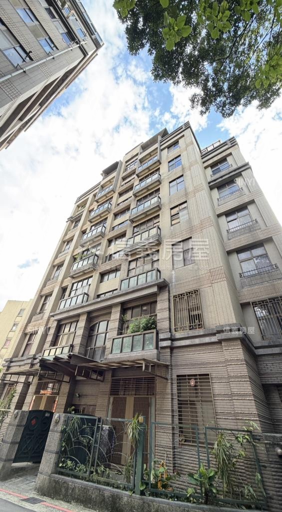 德安精算家2社區外觀及周邊環境