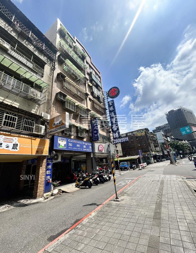 如意廣場社區外觀及周邊環境