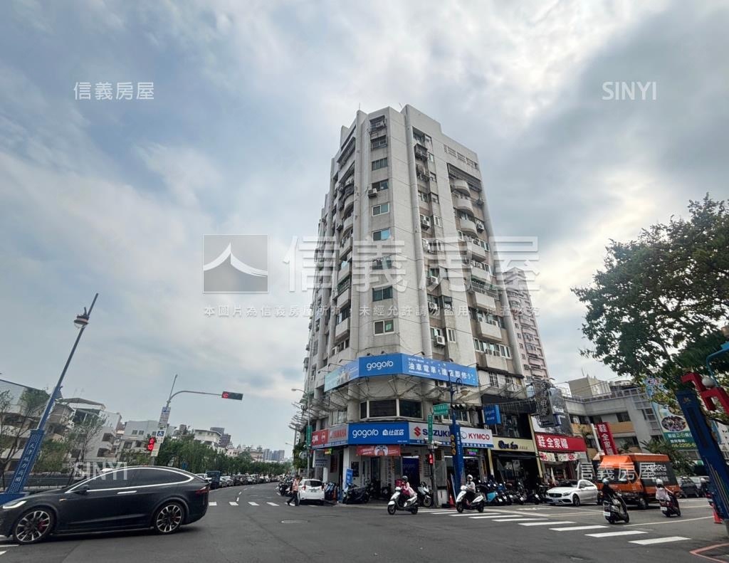 崇雅鄉廈社區外觀及周邊環境