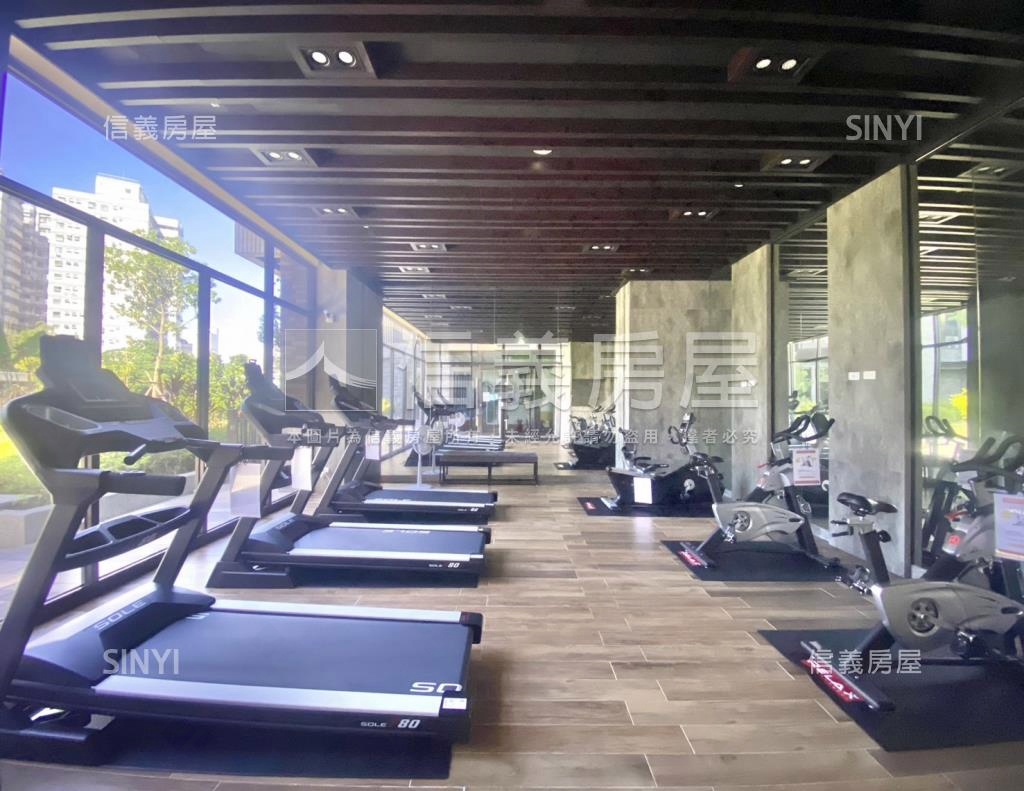 昕願景社區外觀及周邊環境