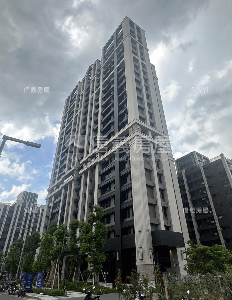 元富信城鼎社區外觀及周邊環境
