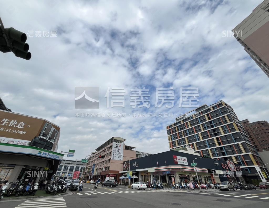 京城文學苑社區外觀及周邊環境