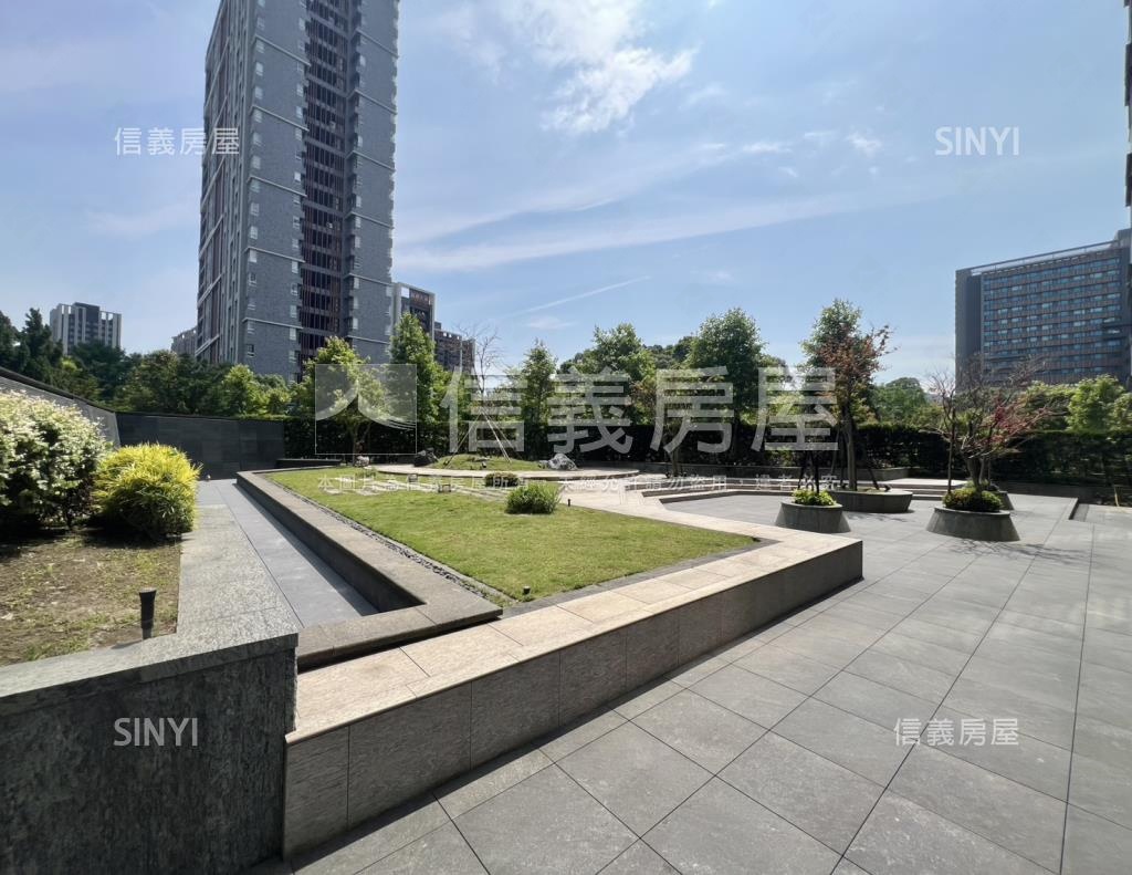 綠見竺社區外觀及周邊環境