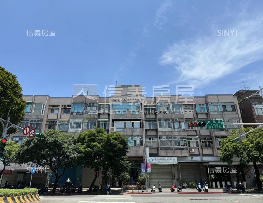 潤泰民生儷苑社區外觀及周邊環境