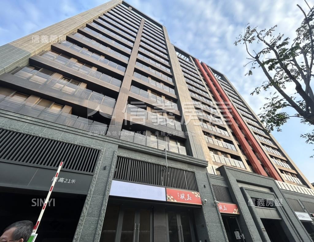 京美賦玉社區外觀及周邊環境