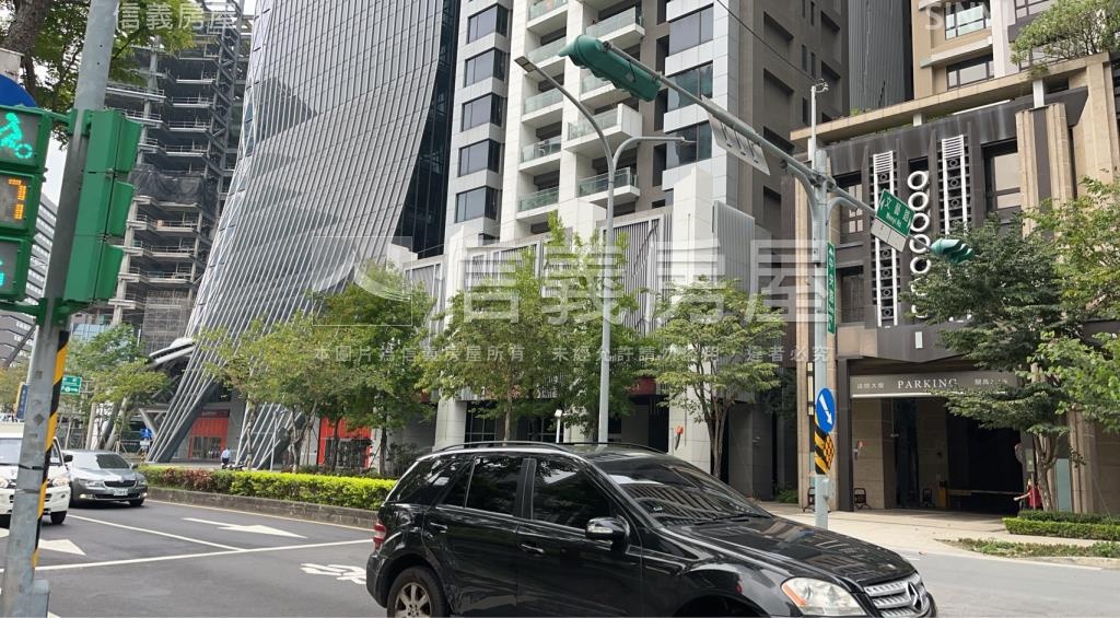 中央星鑽STAR ONE社區外觀及周邊環境