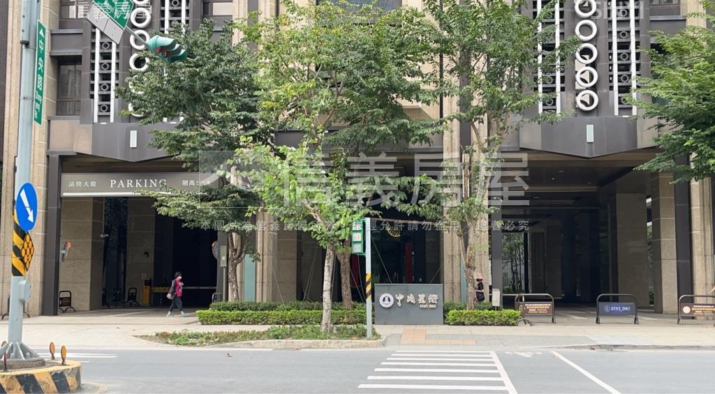 中央星鑽STAR ONE社區外觀及周邊環境