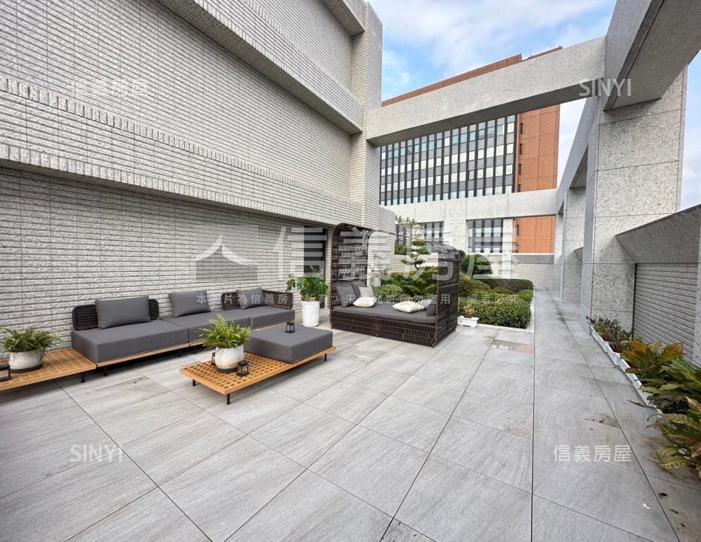 向陽上冠社區外觀及周邊環境