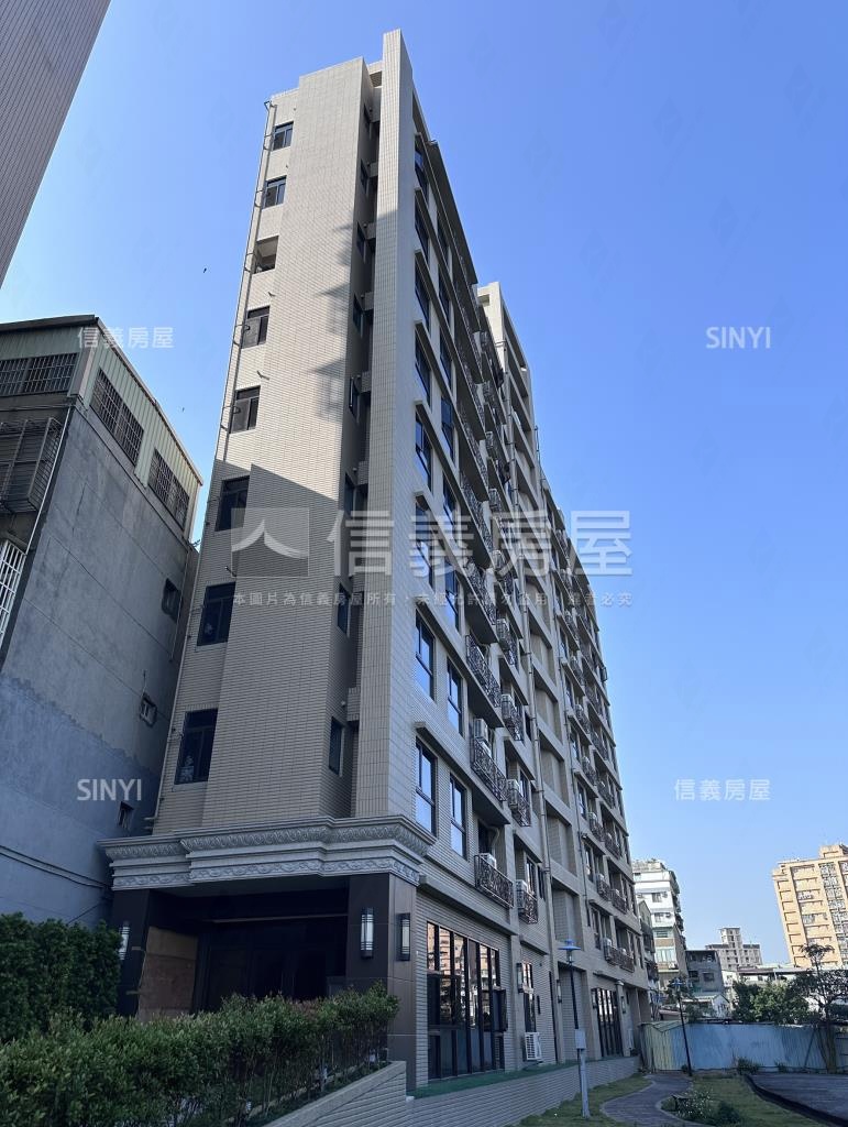 弘暉樂川社區外觀及周邊環境