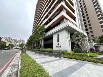 百達悠悅
