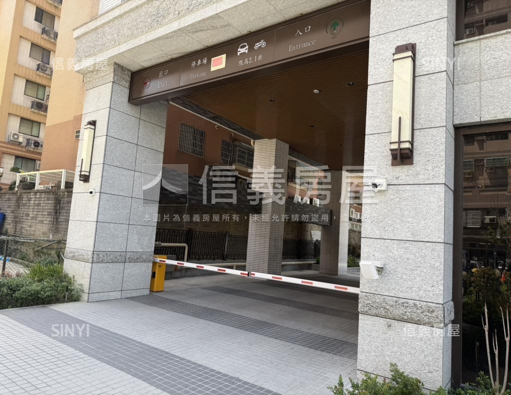 和耀站前馥樂社區外觀及周邊環境