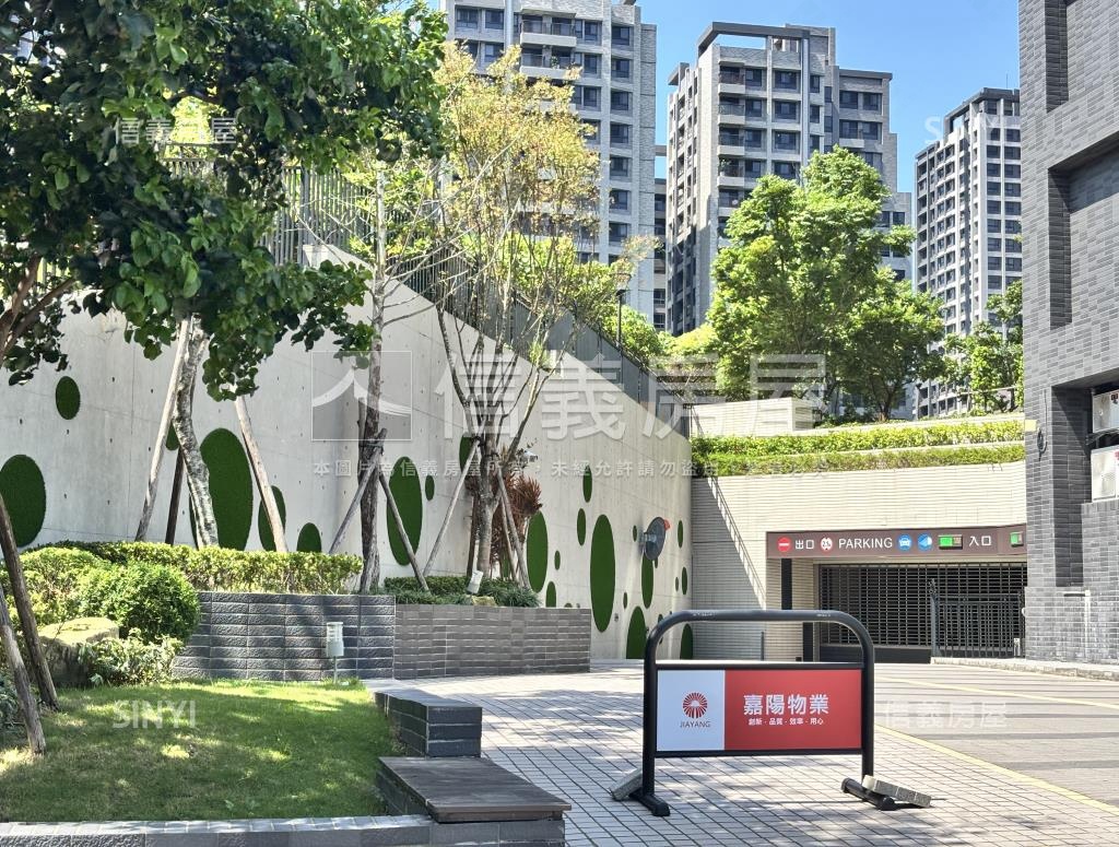 富麗欣社區外觀及周邊環境