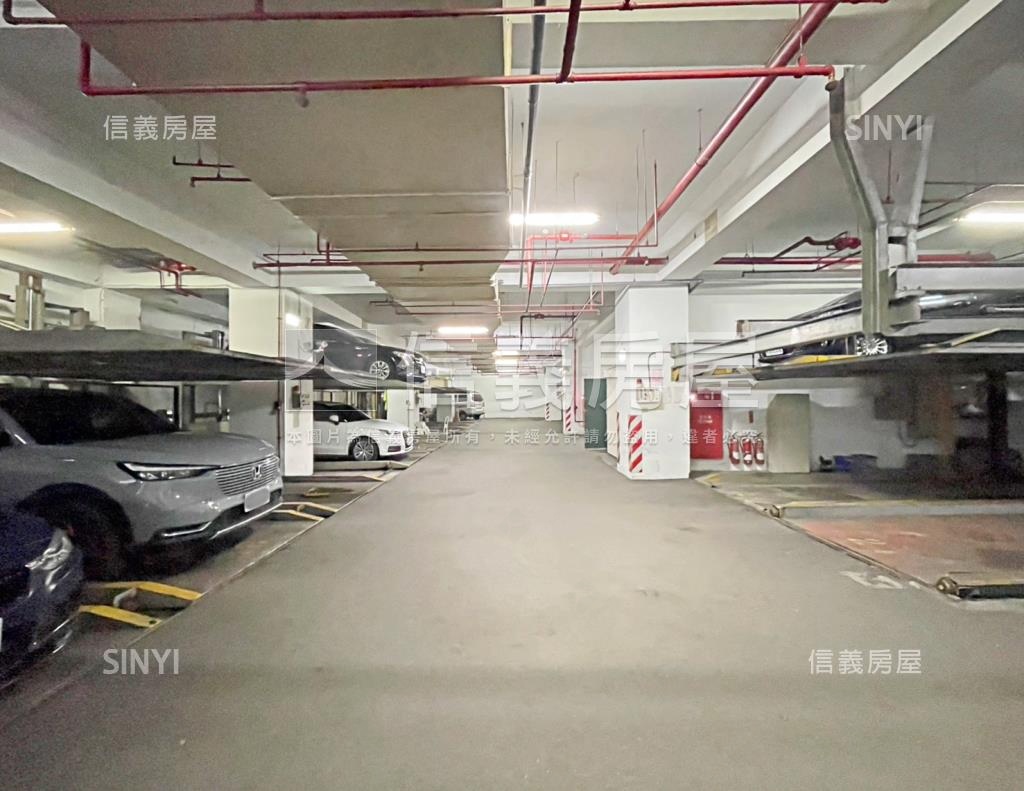 福星金融社區外觀及周邊環境