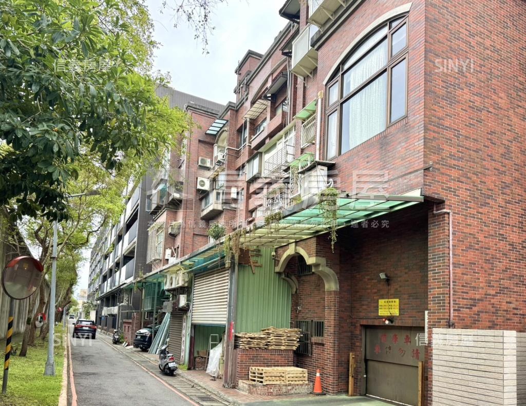 水雲居社區外觀及周邊環境