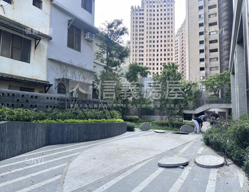 豐邑一綻社區外觀及周邊環境