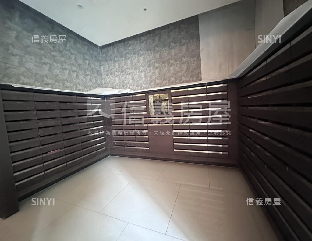 豐邑一綻社區外觀及周邊環境