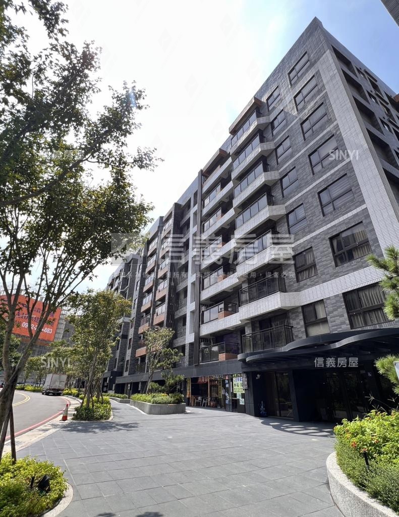 合雄文心社區外觀及周邊環境