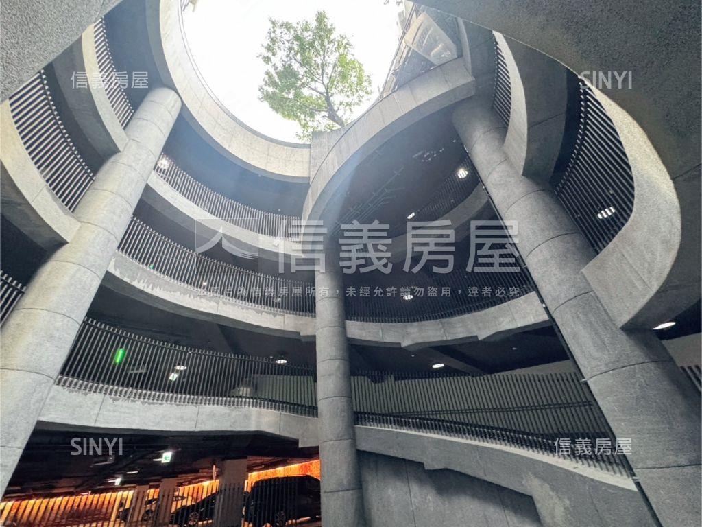 擎天森林社區外觀及周邊環境