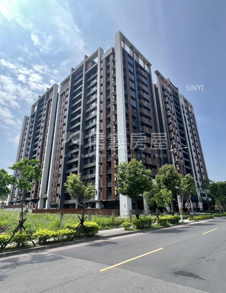 新潤青樺社區外觀及周邊環境