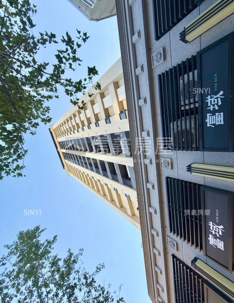 麗源富域社區外觀及周邊環境