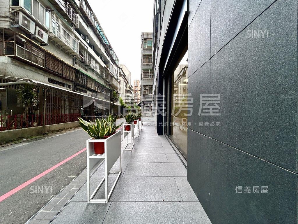 朗朗大安社區外觀及周邊環境