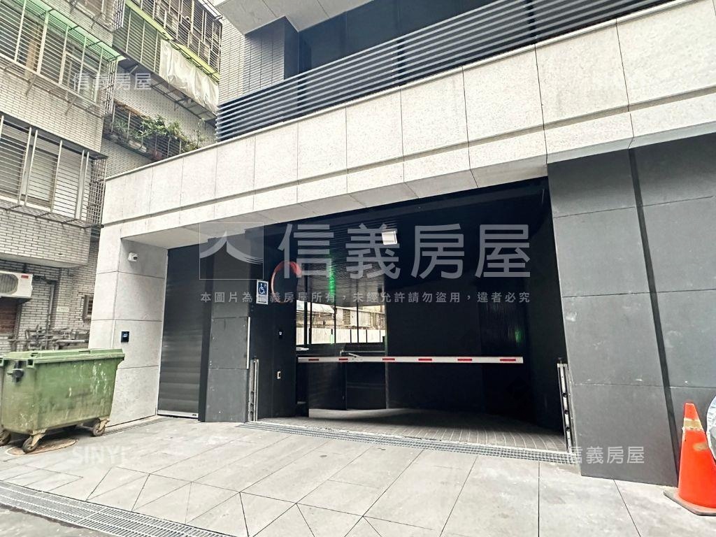 朗朗大安社區外觀及周邊環境