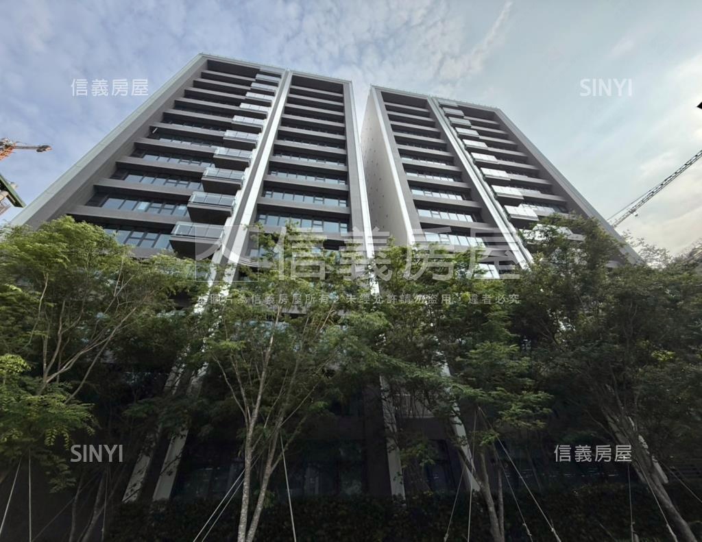 寶輝THE SPRINGS社區外觀及周邊環境