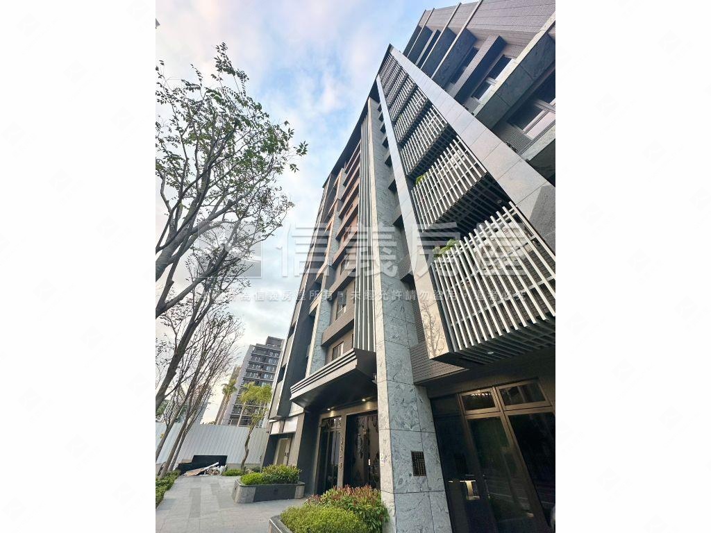 常殷一域社區外觀及周邊環境