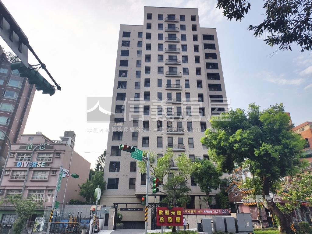 昇陽麗鉑社區外觀及周邊環境