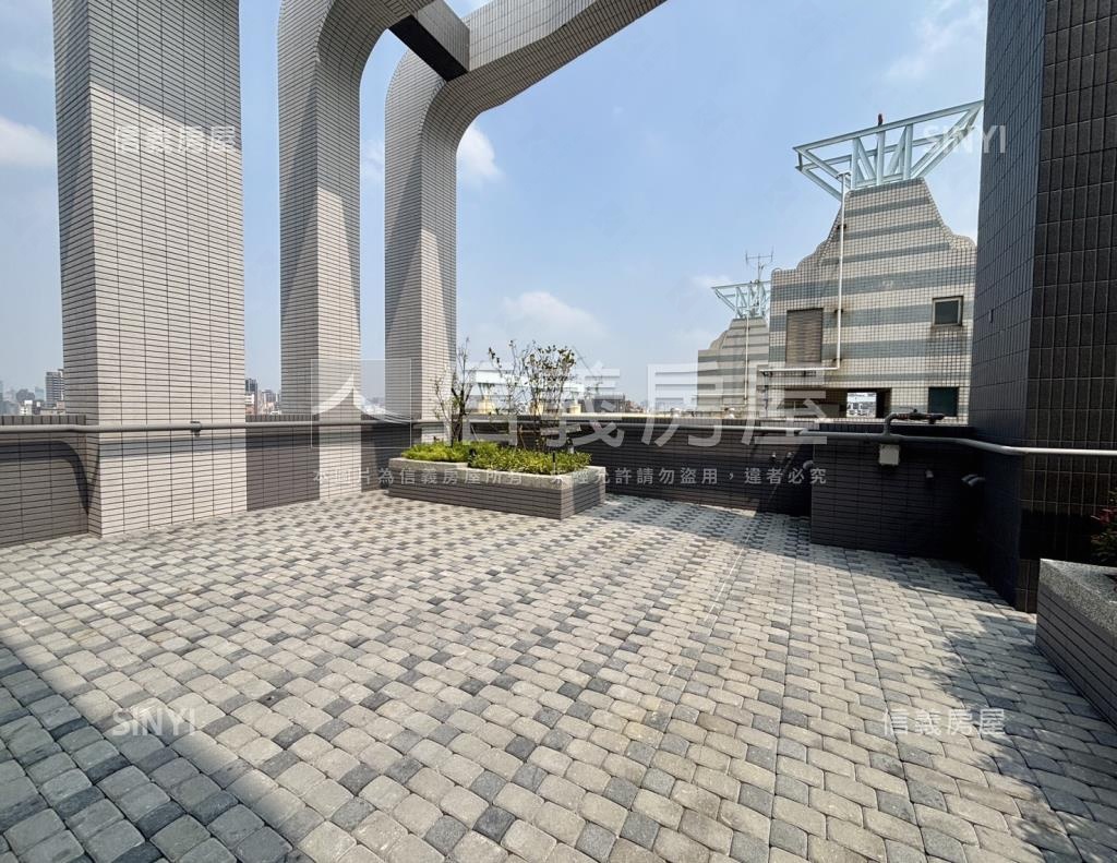 富宇上和苑社區外觀及周邊環境