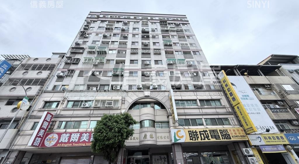 逢甲新象大樓社區外觀及周邊環境